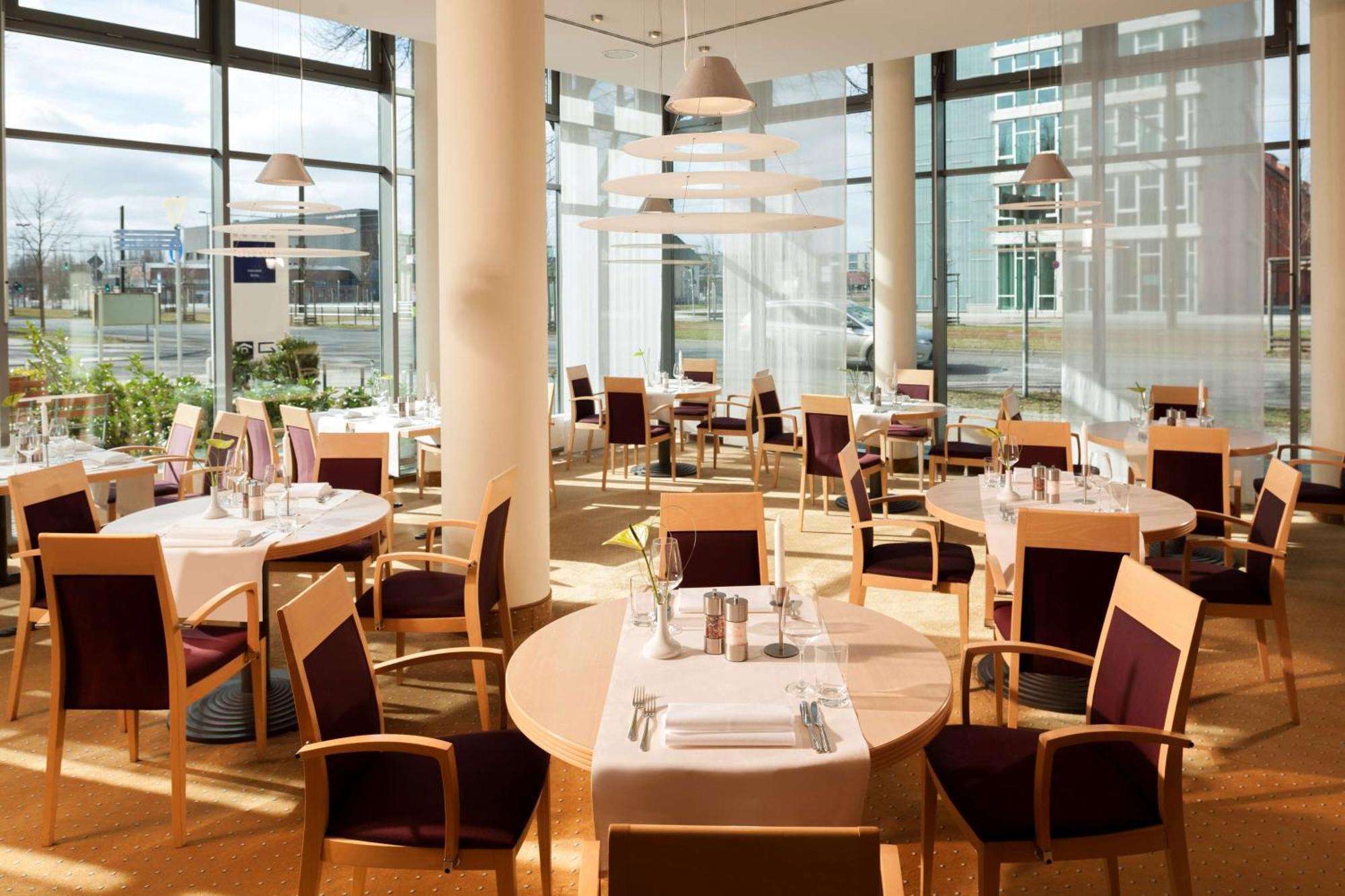 Hotel Essential By Dorint Berlin-adlershof Berlijn